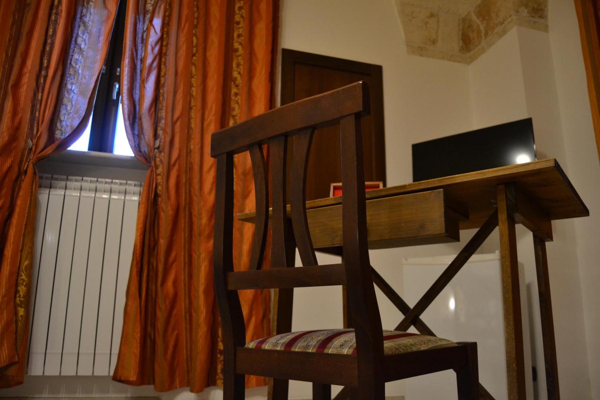 Crispiano Al Borgo Antico Ristorante E B&B المظهر الخارجي الصورة