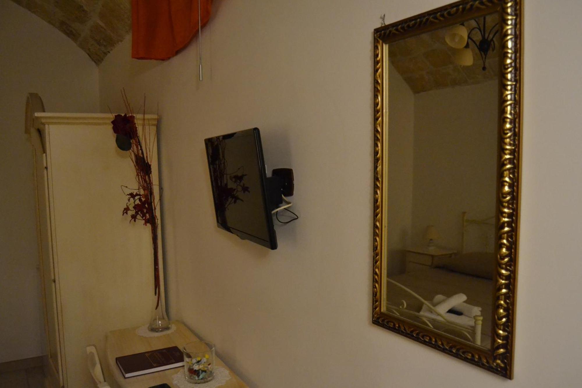 Crispiano Al Borgo Antico Ristorante E B&B المظهر الخارجي الصورة