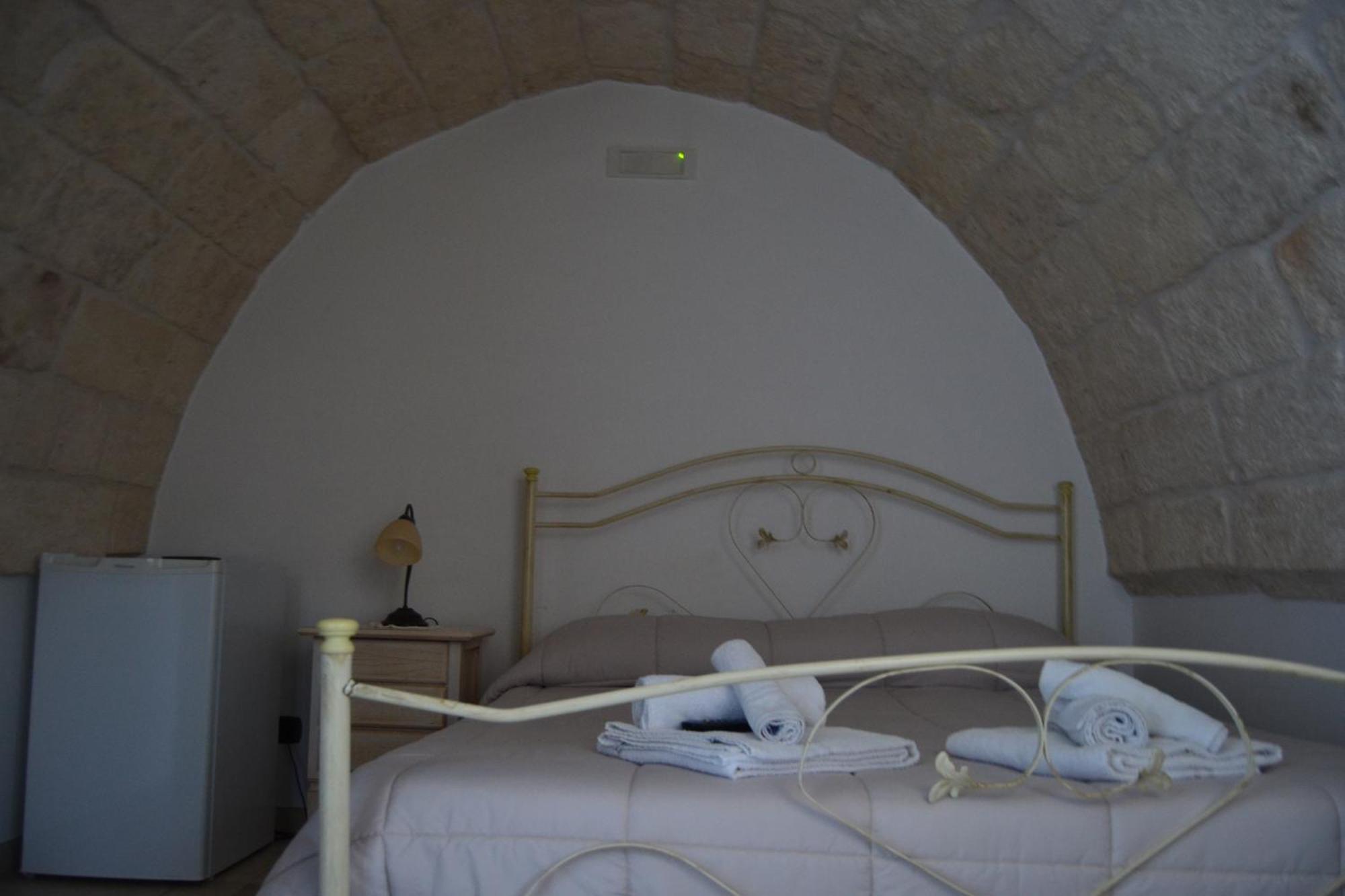 Crispiano Al Borgo Antico Ristorante E B&B المظهر الخارجي الصورة