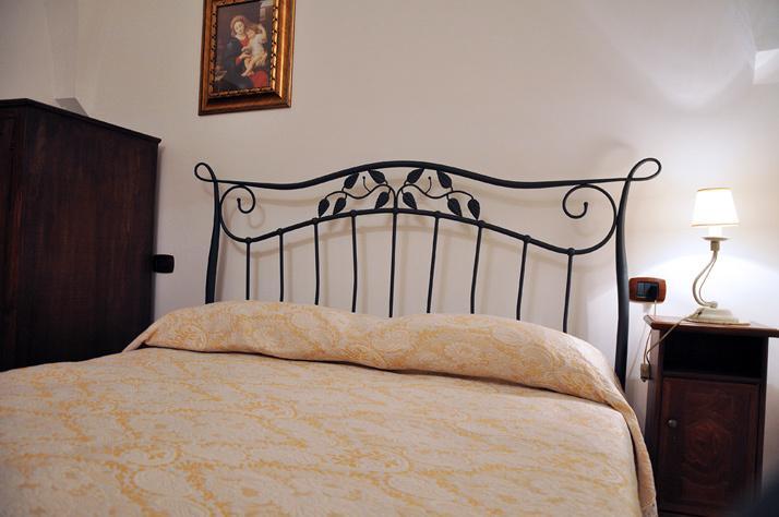 Crispiano Al Borgo Antico Ristorante E B&B المظهر الخارجي الصورة